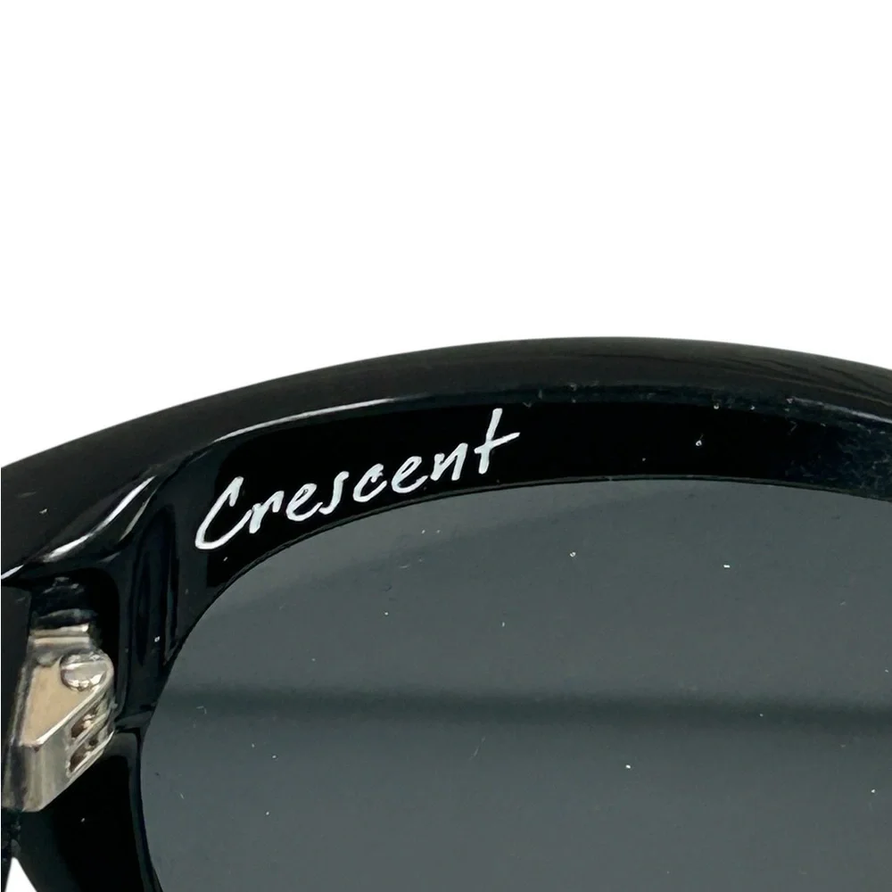 Crescent‎ Black Sunglasses Elegant Design